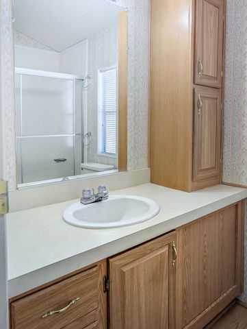 70200 Dillon Road 422, Desert Hot Springs, CA 92241
