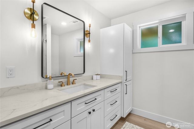 19417 153rd Ave NE, Woodinville, WA 98072