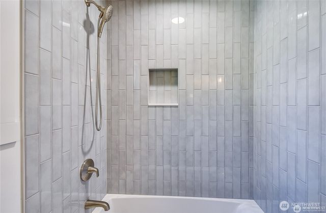 19417 153rd Ave NE, Woodinville, WA 98072