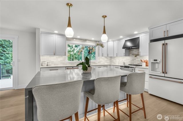 19417 153rd Ave NE, Woodinville, WA 98072