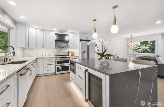 19417 153rd Ave NE, Woodinville, WA 98072