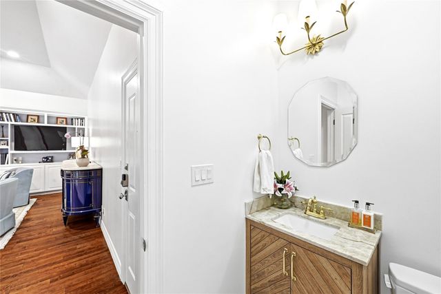 9001 Thickwoods CV, Austin, TX 78735