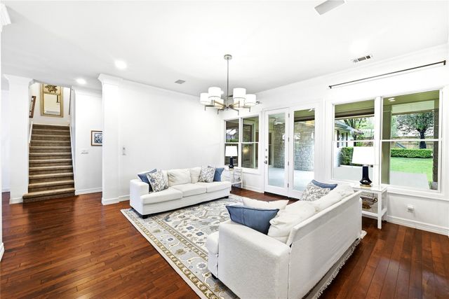 9001 Thickwoods CV, Austin, TX 78735