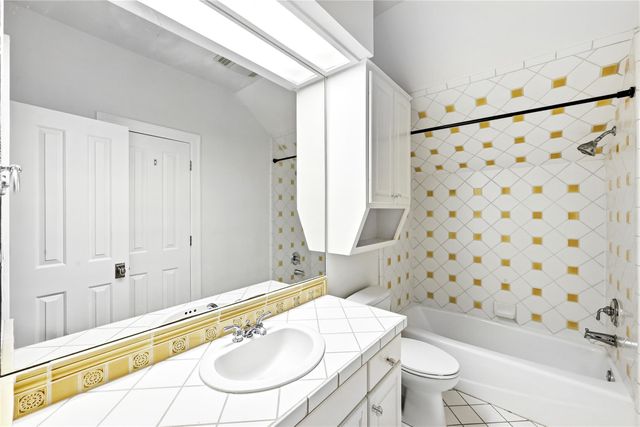 9001 Thickwoods CV, Austin, TX 78735