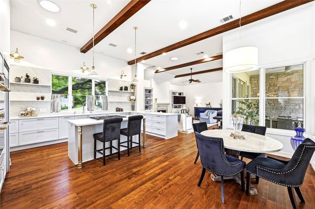 9001 Thickwoods CV, Austin, TX 78735