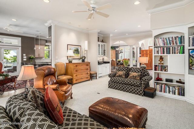 3004 Westview Drive, Greenville, NC 27834