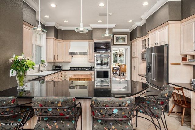 3004 Westview Drive, Greenville, NC 27834