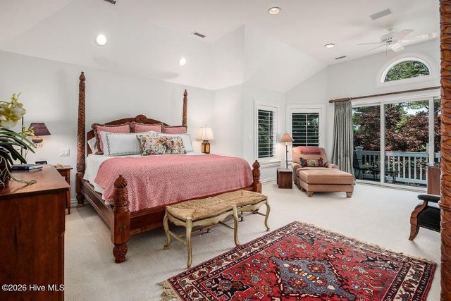 3004 Westview Drive, Greenville, NC 27834