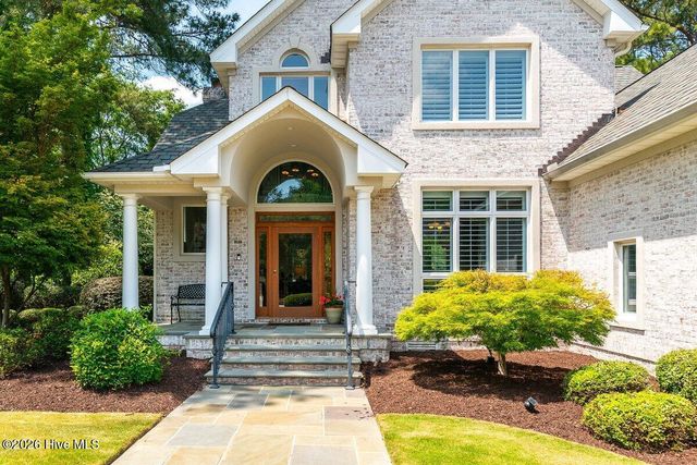 3004 Westview Drive, Greenville, NC 27834