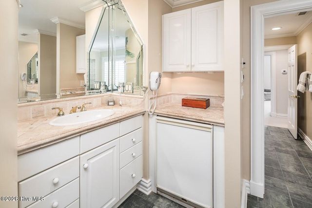 3004 Westview Drive, Greenville, NC 27834