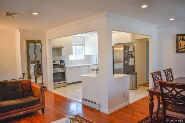 2800 Genessee Street, North Bellmore, NY 11710