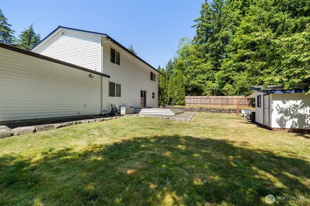 21 NE Admiral Drive, Belfair, WA 98528