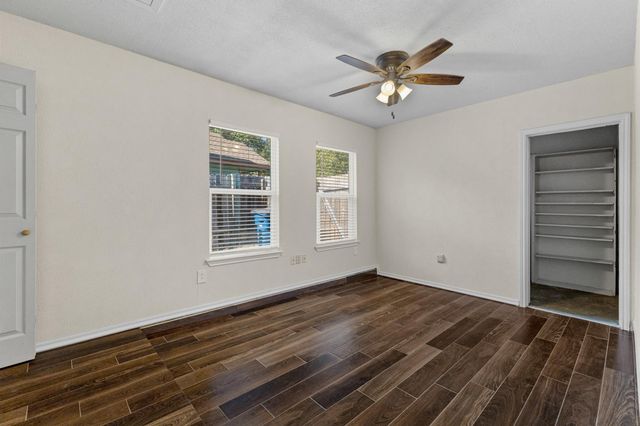 8754 Birmingham DR, Austin, TX 78748