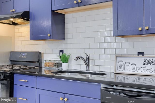 20 S 5TH ST, Columbia, PA 17512