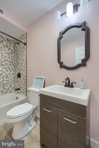 20 S 5TH ST, Columbia, PA 17512