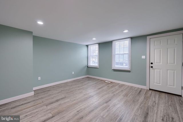 20 S 5TH ST, Columbia, PA 17512