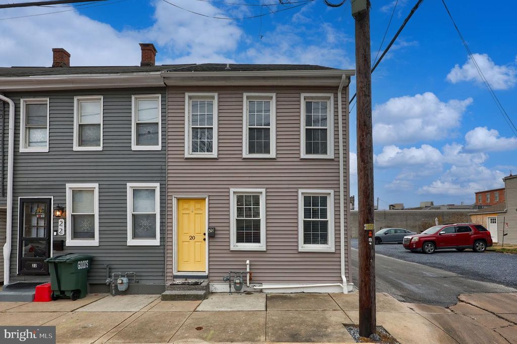 20 S 5TH ST, Columbia, PA 17512