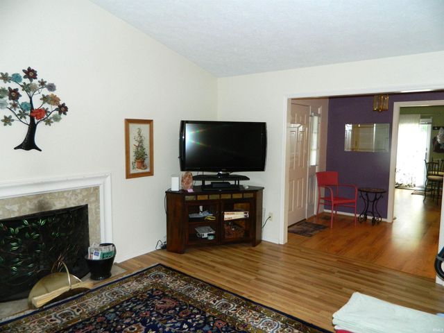 2648 E Windermere Woods Drive, Bloomington, IN 47401