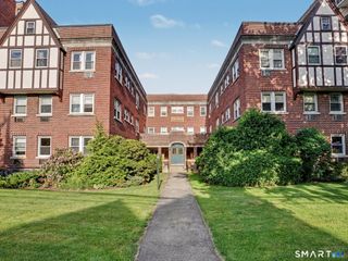 77 Glenbrook Road 101, Stamford, CT 06902