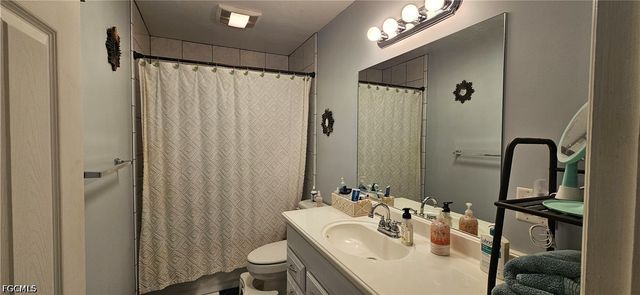 1823 SE 15th ST, Cape Coral, FL 33990