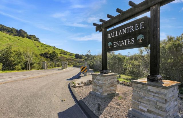 20160 Rock Springs Lane, Aromas, CA 95004