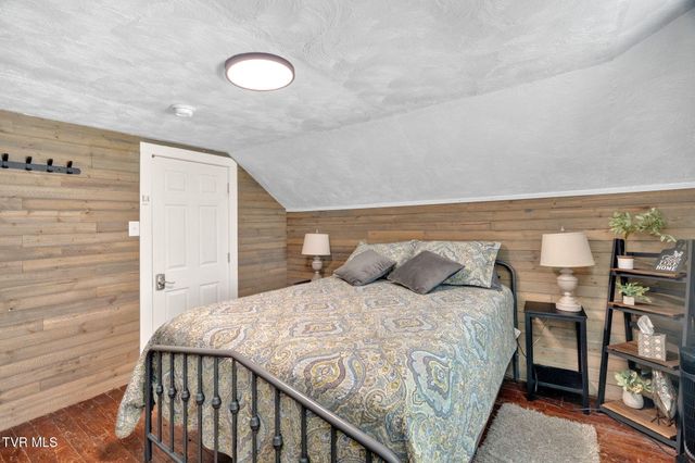 409 Fritz Street, Damascus, VA 24236