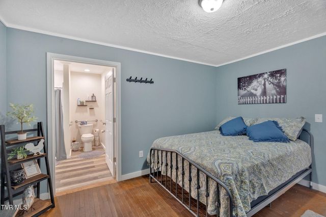 409 Fritz Street, Damascus, VA 24236