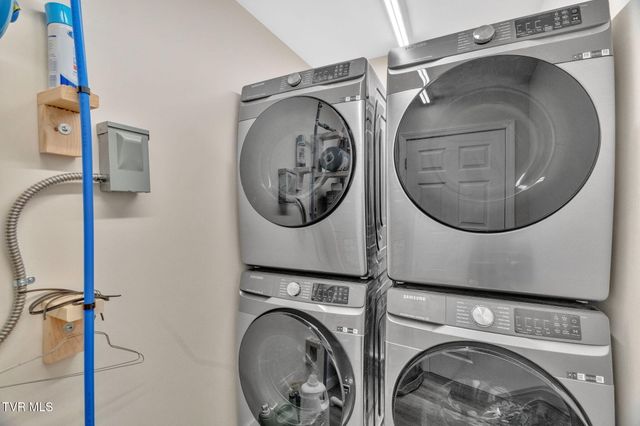 409 Fritz Street, Damascus, VA 24236