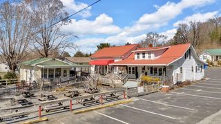 409 Fritz Street, Damascus, VA 24236