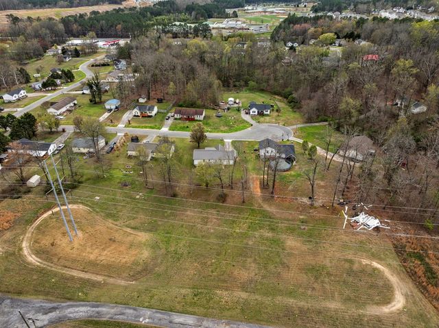 142 Kids Drive, Dalton, GA 30720