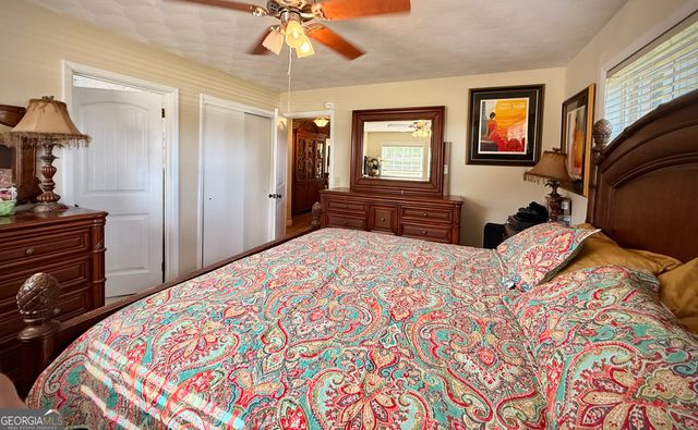 396 Douglas Highway, Hazlehurst, GA 31539