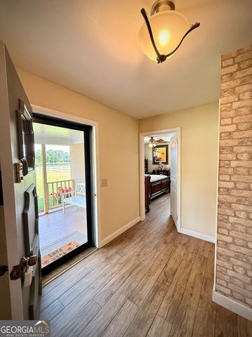 396 Douglas Highway, Hazlehurst, GA 31539
