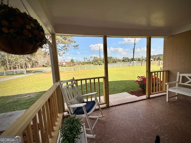 396 Douglas Highway, Hazlehurst, GA 31539