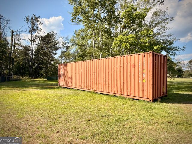 396 Douglas Highway, Hazlehurst, GA 31539