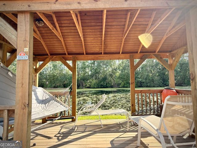 396 Douglas Highway, Hazlehurst, GA 31539