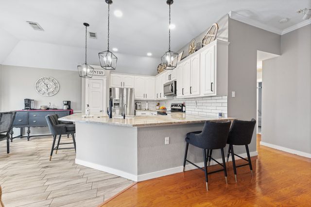 201 Brianne Court, Joshua, TX 76058