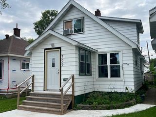 706 Clay Street, Eveleth, MN 55734