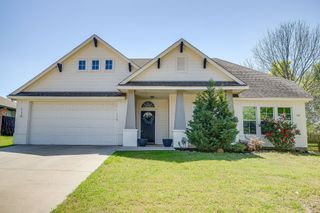 110 Water Oak Lane, Weatherford, TX 76086