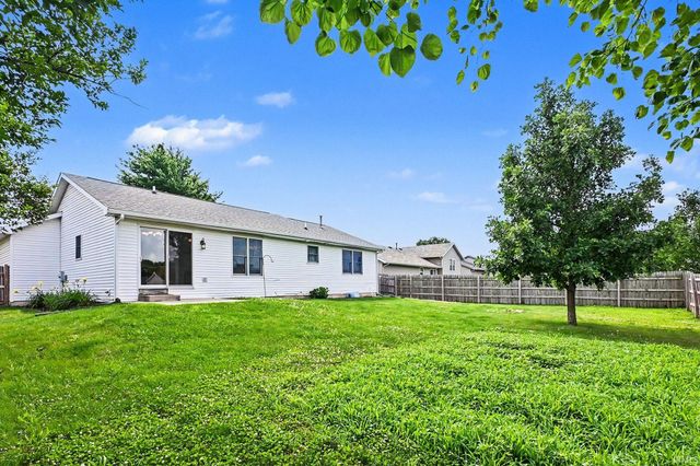 1001 Colonial Manor Drive, Goshen, IN 46526