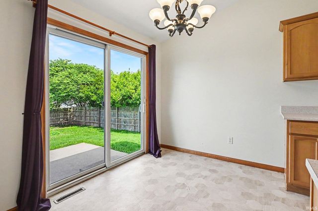 1001 Colonial Manor Drive, Goshen, IN 46526