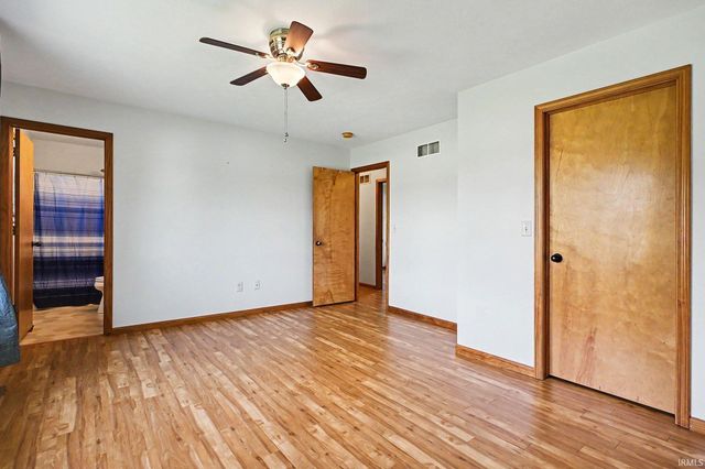 1001 Colonial Manor Drive, Goshen, IN 46526