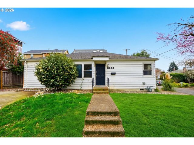 6636 S VIRGINIA Ave, Portland, OR 97239
