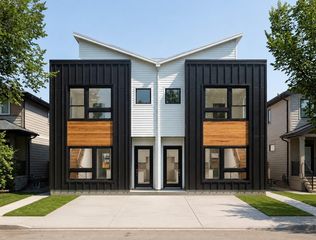 9102 Coffee Street A-B, Houston, TX 77033