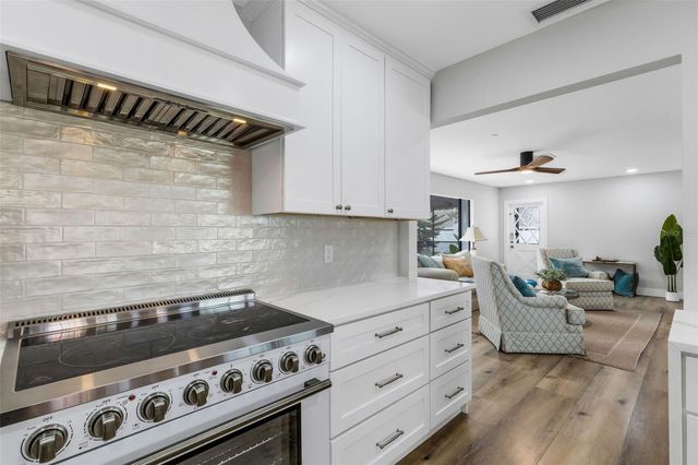 441 BAYSHORE DRIVE, Venice, FL 34285