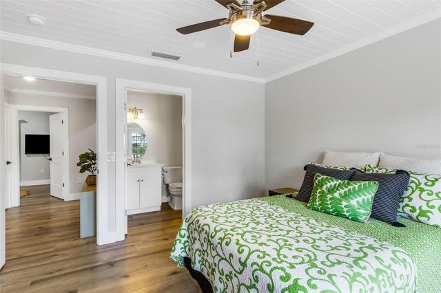 441 BAYSHORE DRIVE, Venice, FL 34285