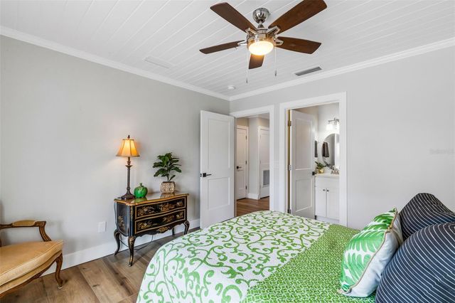 441 BAYSHORE DRIVE, Venice, FL 34285