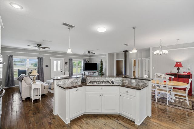 891 County Road 4740, Winnsboro, TX 75494