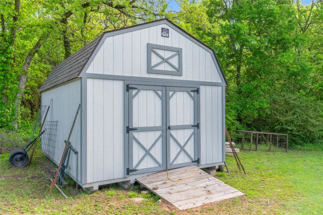 891 County Road 4740, Winnsboro, TX 75494