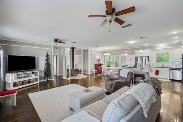 891 County Road 4740, Winnsboro, TX 75494