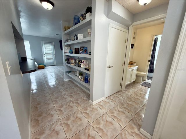 9972 DEAN OAKS COURT, Orlando, FL 32825